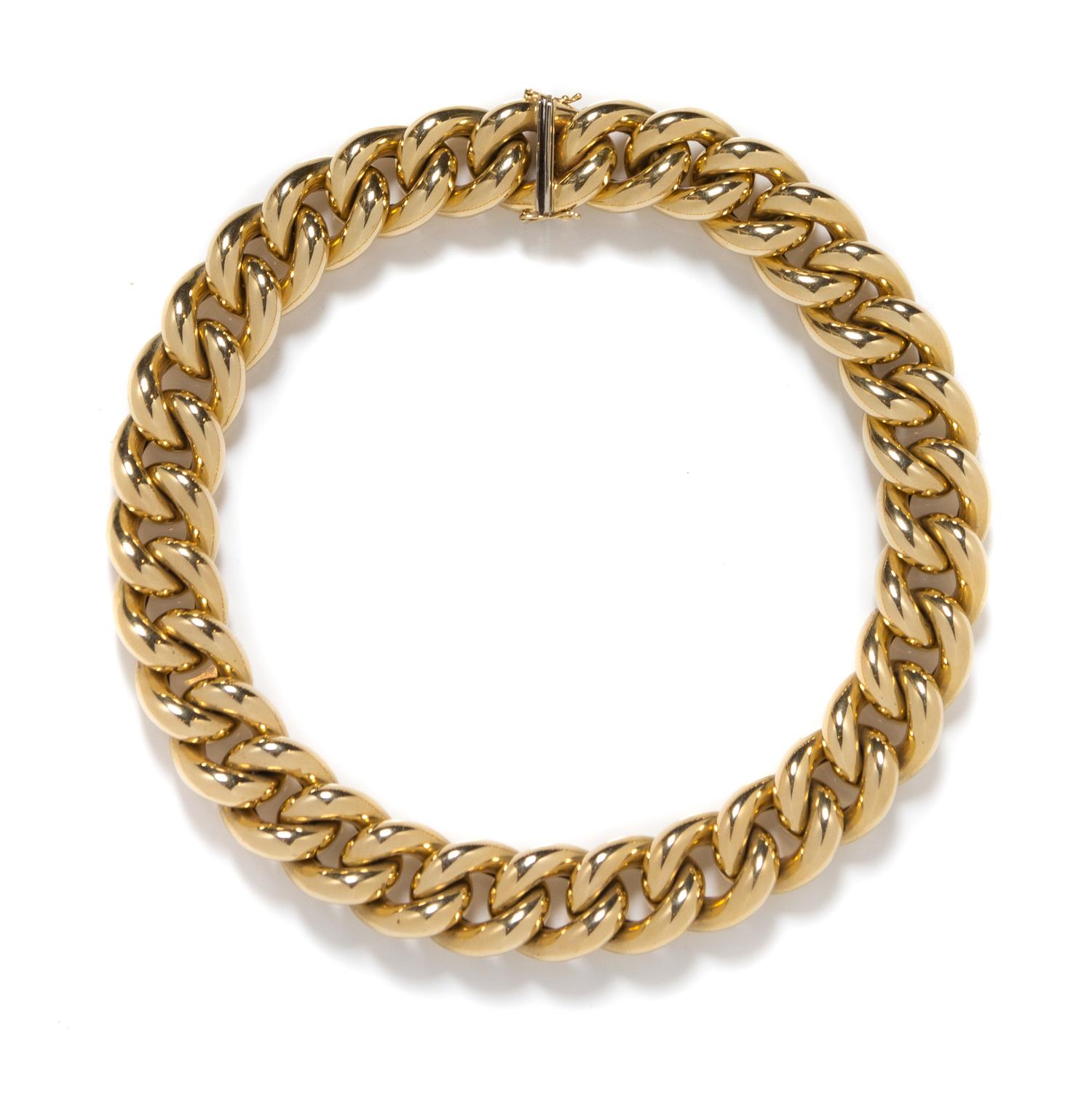 A Yellow Gold Curb Link Necklace, Italian, 75.40 dwts.