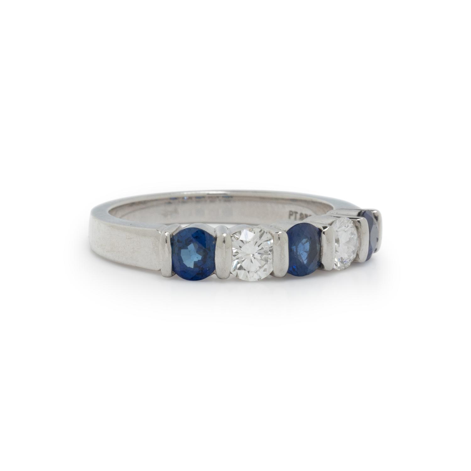 TIFFANY & CO., SAPPHIRE AND DIAMOND RING
