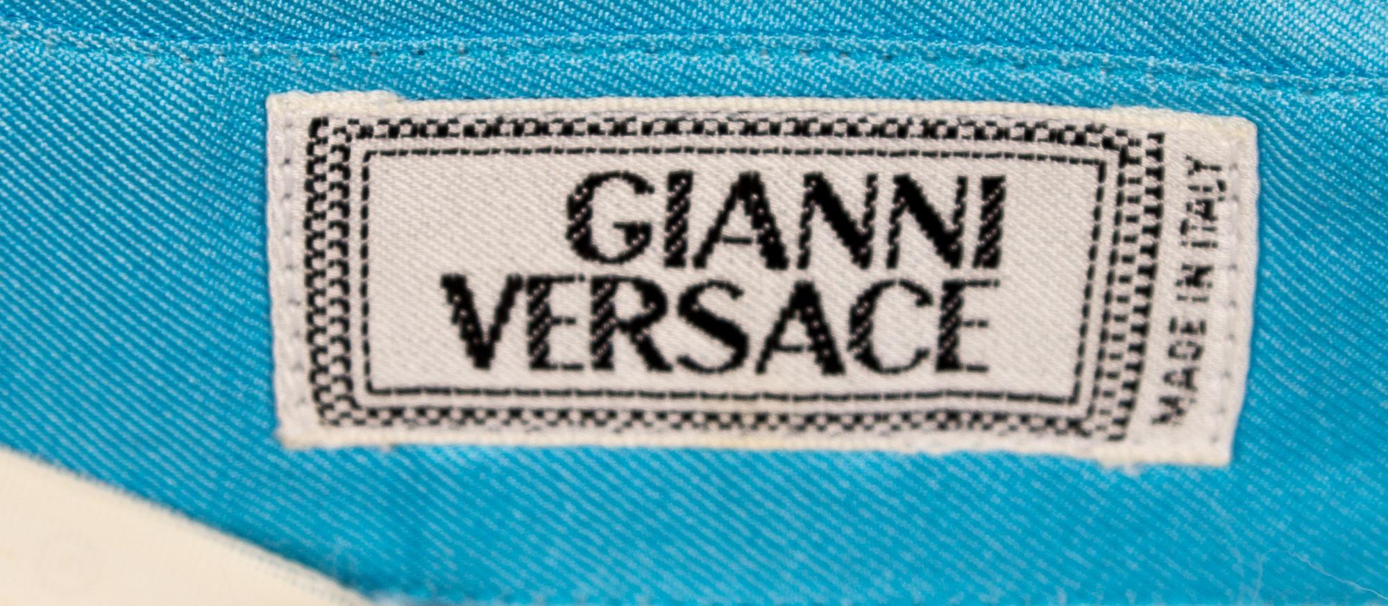 A Gianni Versace Silk Print Shirt, Size 50.