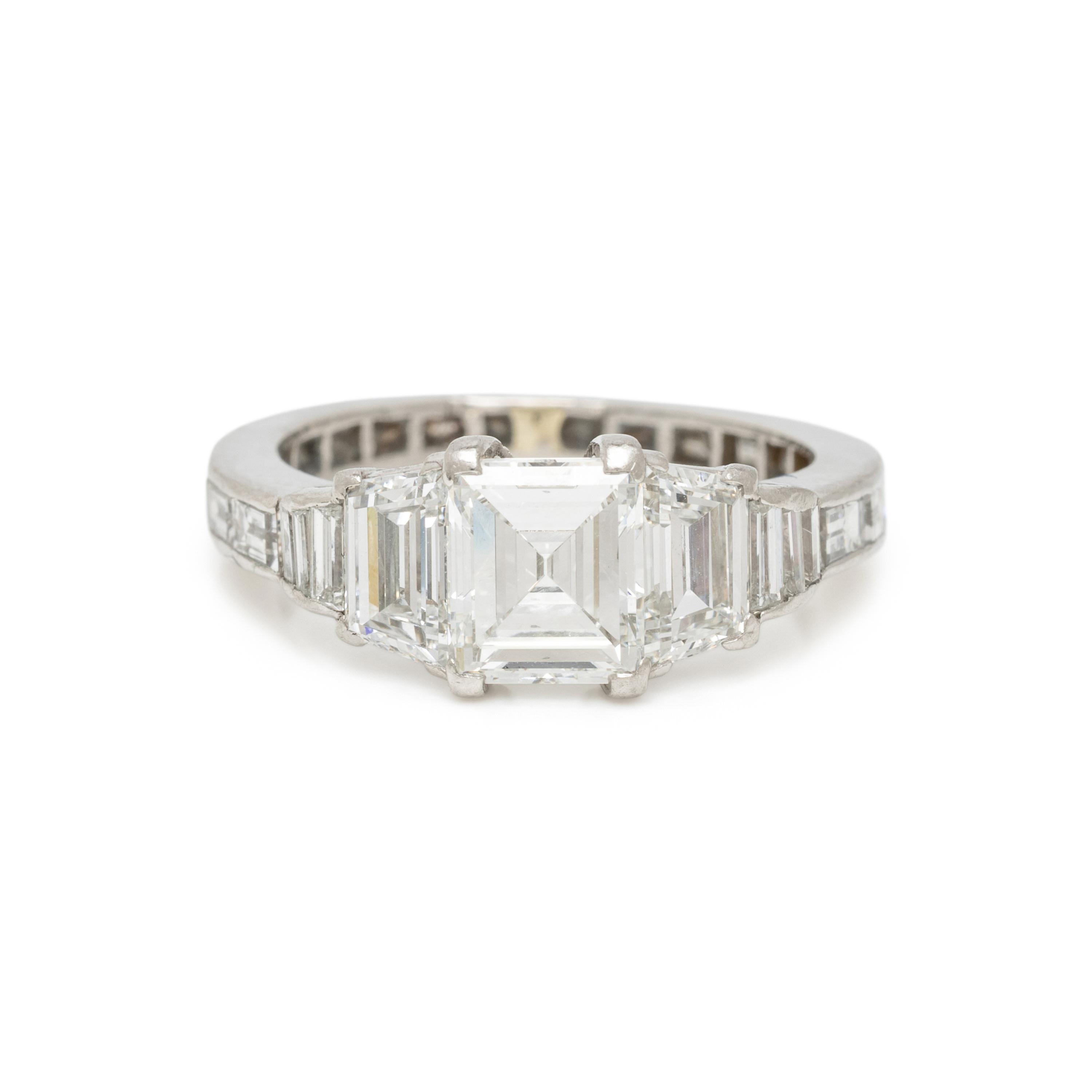 DIAMOND AND PLATINUM RING