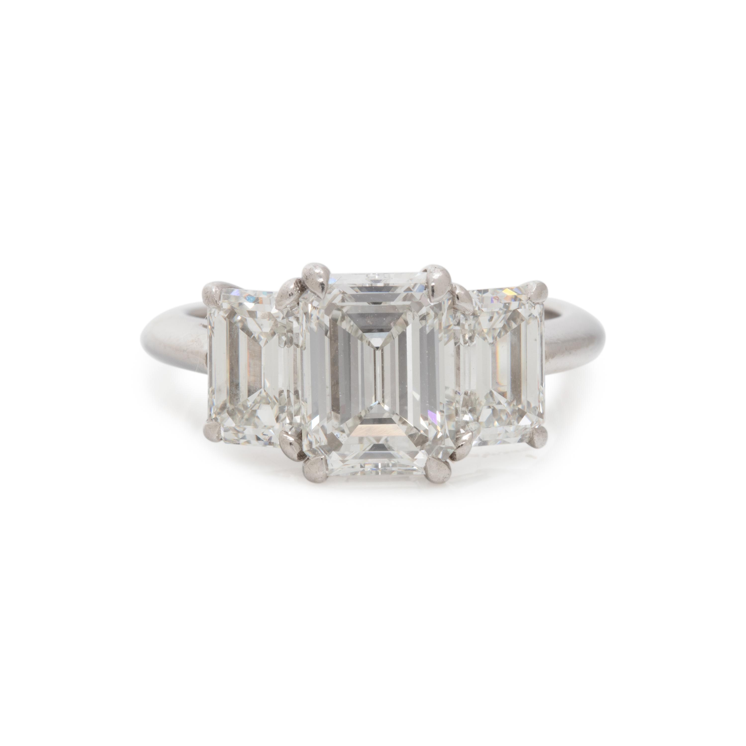 TIFFANY & CO., DIAMOND RING AND BAND