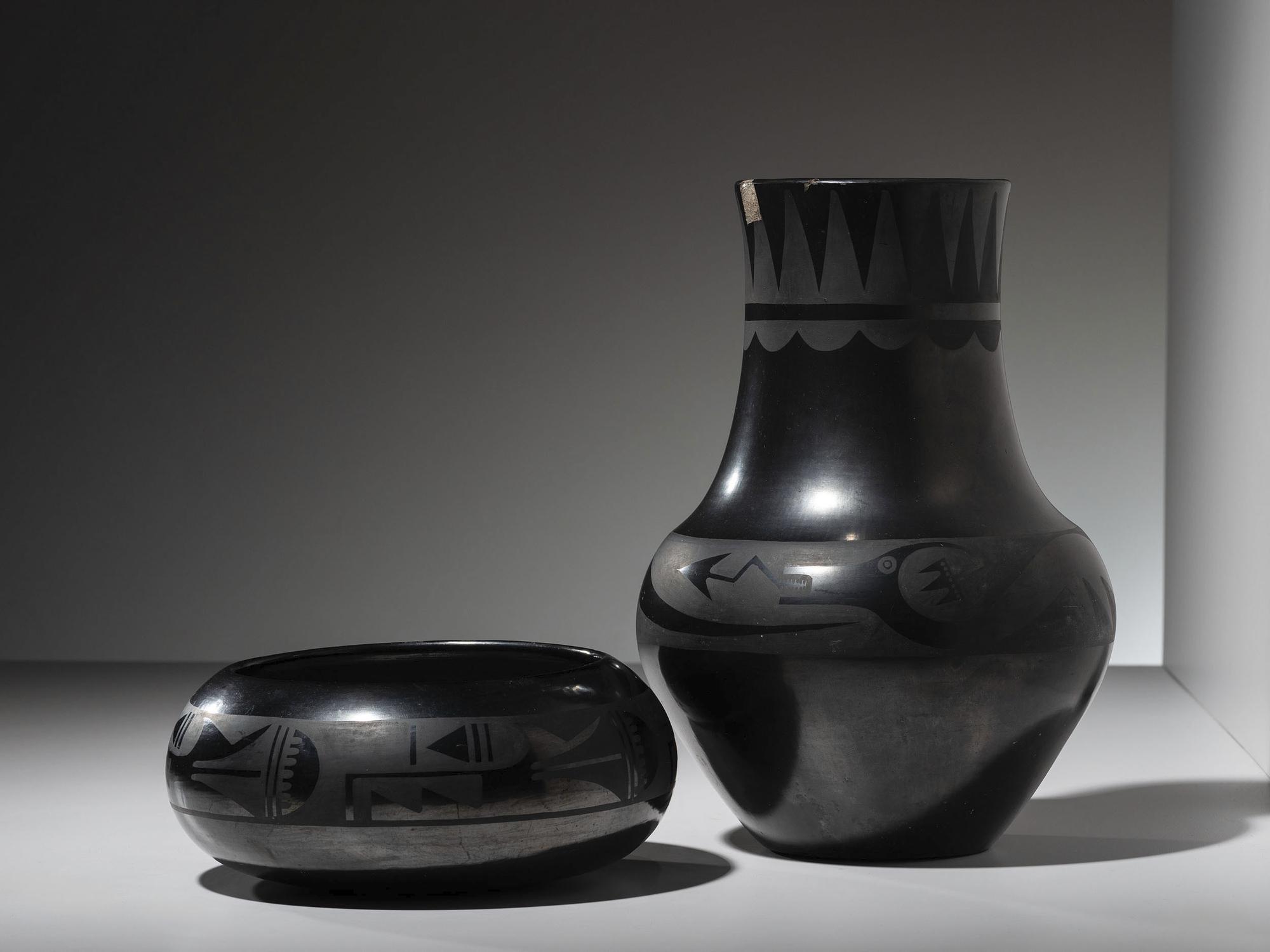 Blackware Pottery 1925-1943