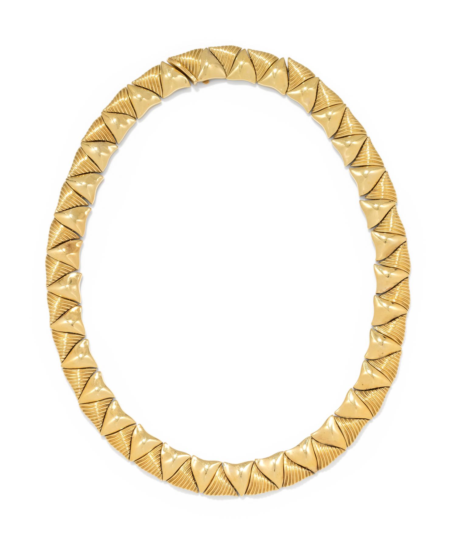 YELLOW GOLD COLLAR NECKLACE