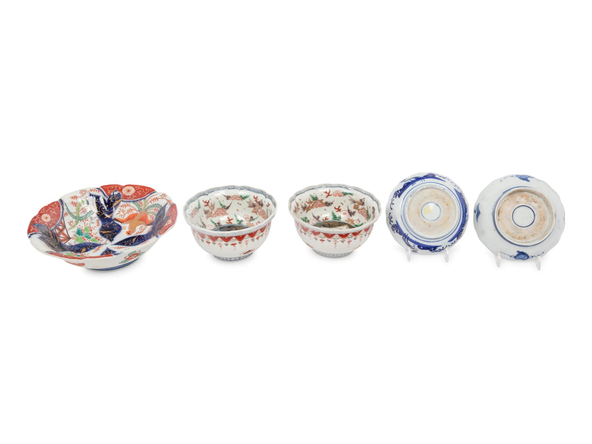 39 Japanese Imari and Kutani Porcelain Bowls, Plates, and Chargers