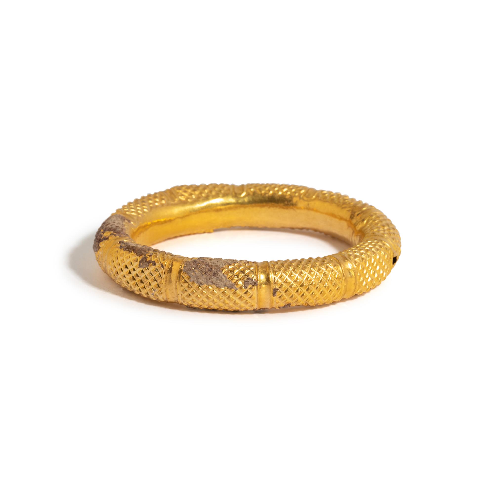 A Byzantine Gold Bracelet