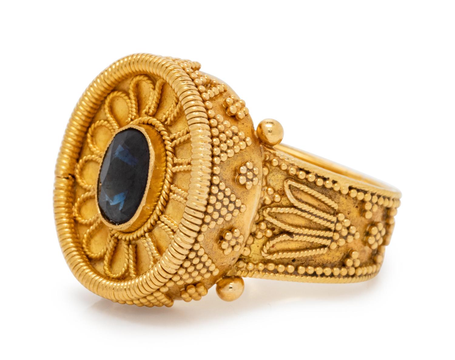 YELLOW GOLD AND SAPPHIRE RING