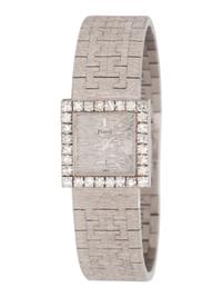 PIAGET, REF. 3811 18K WHITE GOLD AND DIAMOND WRISTWATCH