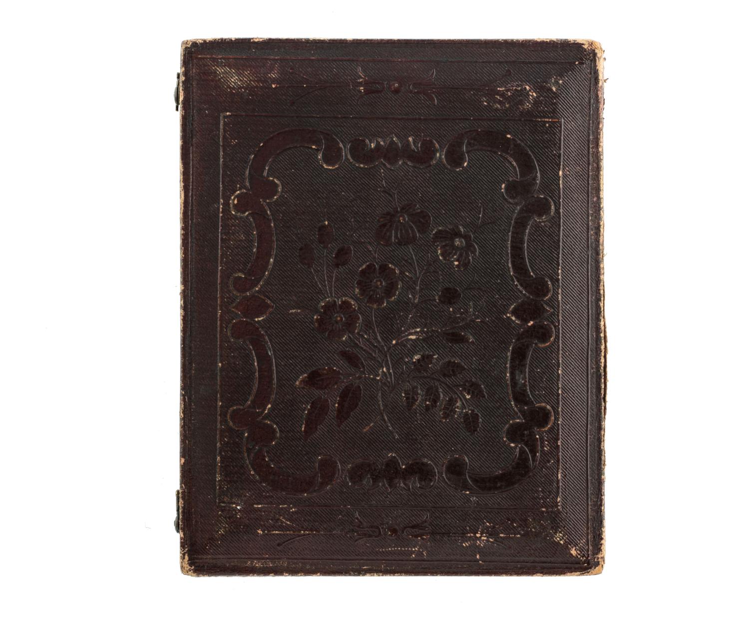 [EARLY PHOTOGRAPHY]. Quarter plate daguerreotype of large residence.