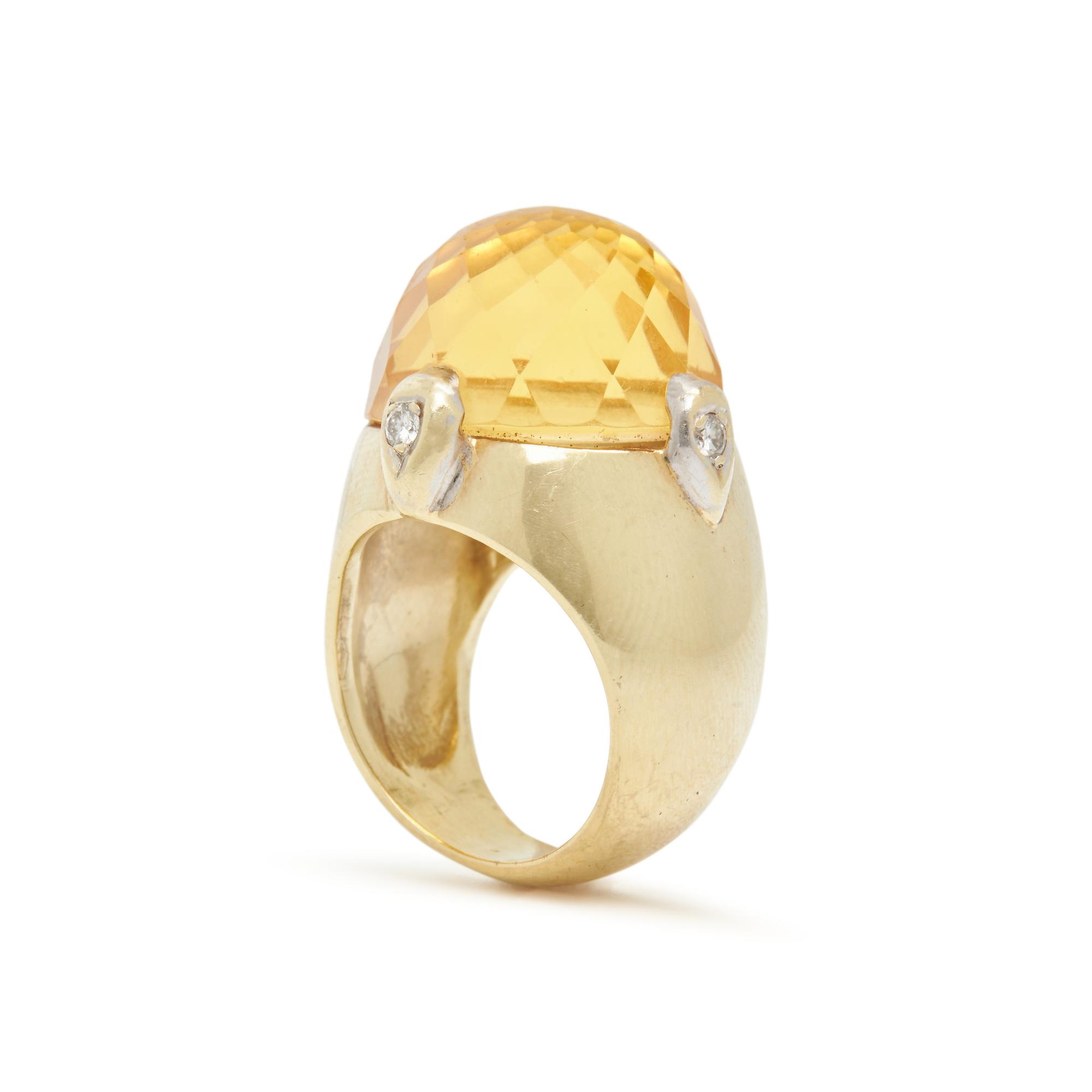 YELLOW GOLD, CITRINE AND DIAMOND RING