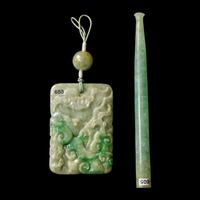 A Chinese Jadeite Pendant and a Cigarette Holder, Republic Period — 民國 翡翠瑞獸紋牌及烟嘴