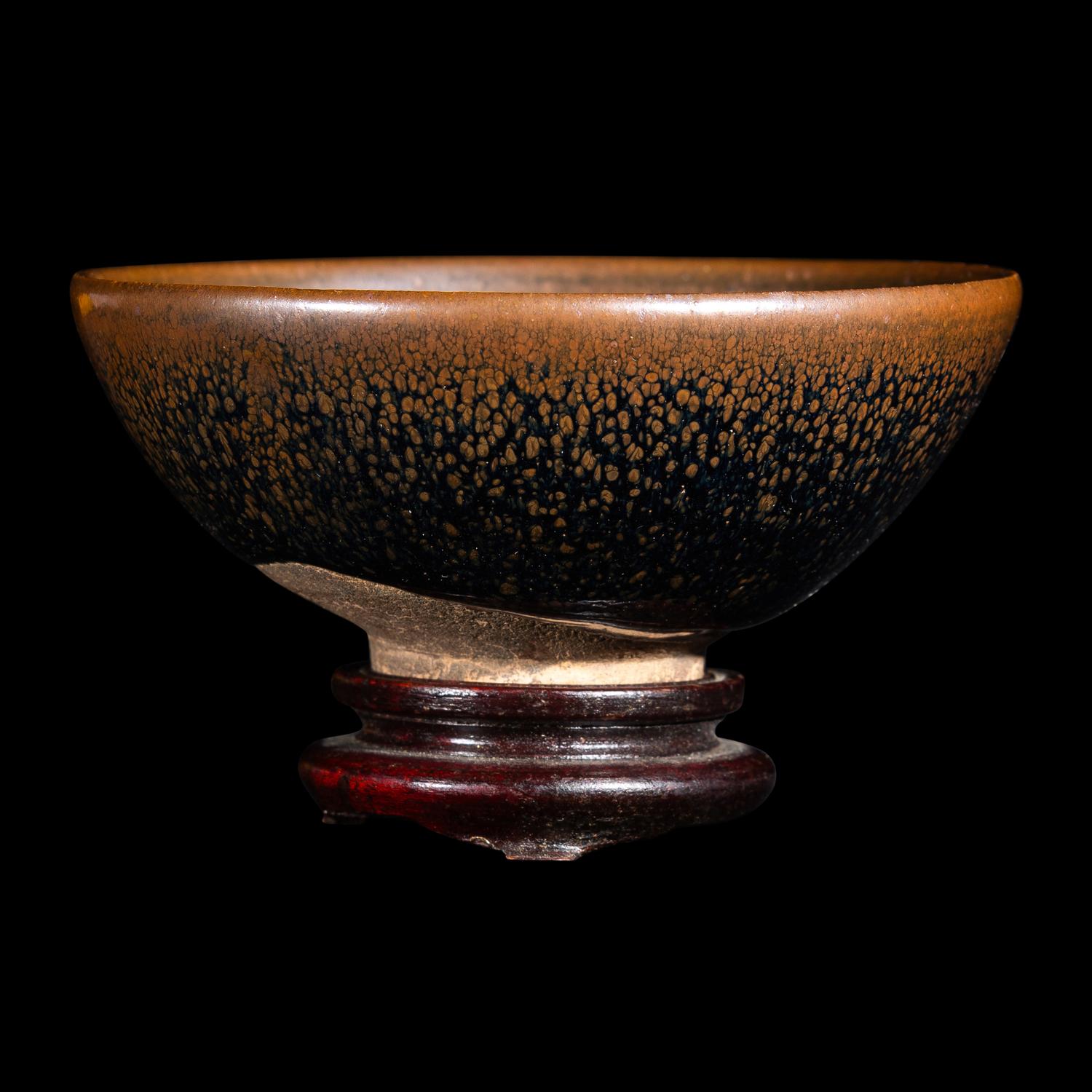 A Chinese Jian -Style 'Oil-Spot' Tea Bowl, Song Dynasty 宋 黑釉油滴碗