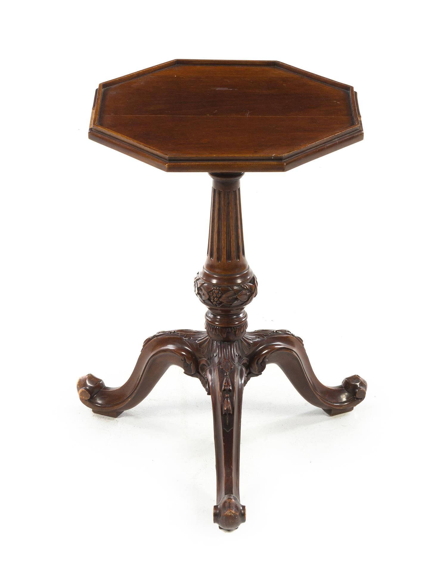 A Chippendale Style Mahogany Side Table Height 22 x width 14 3/4 x depth 14 3/4 inches. — 19TH/20TH CENTURY