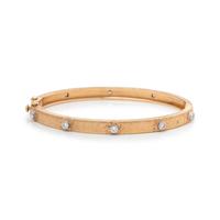 BUCCELLATI, YELLOW GOLD AND DIAMOND 'MACRI CLASSICA' BANGLE BRACELET