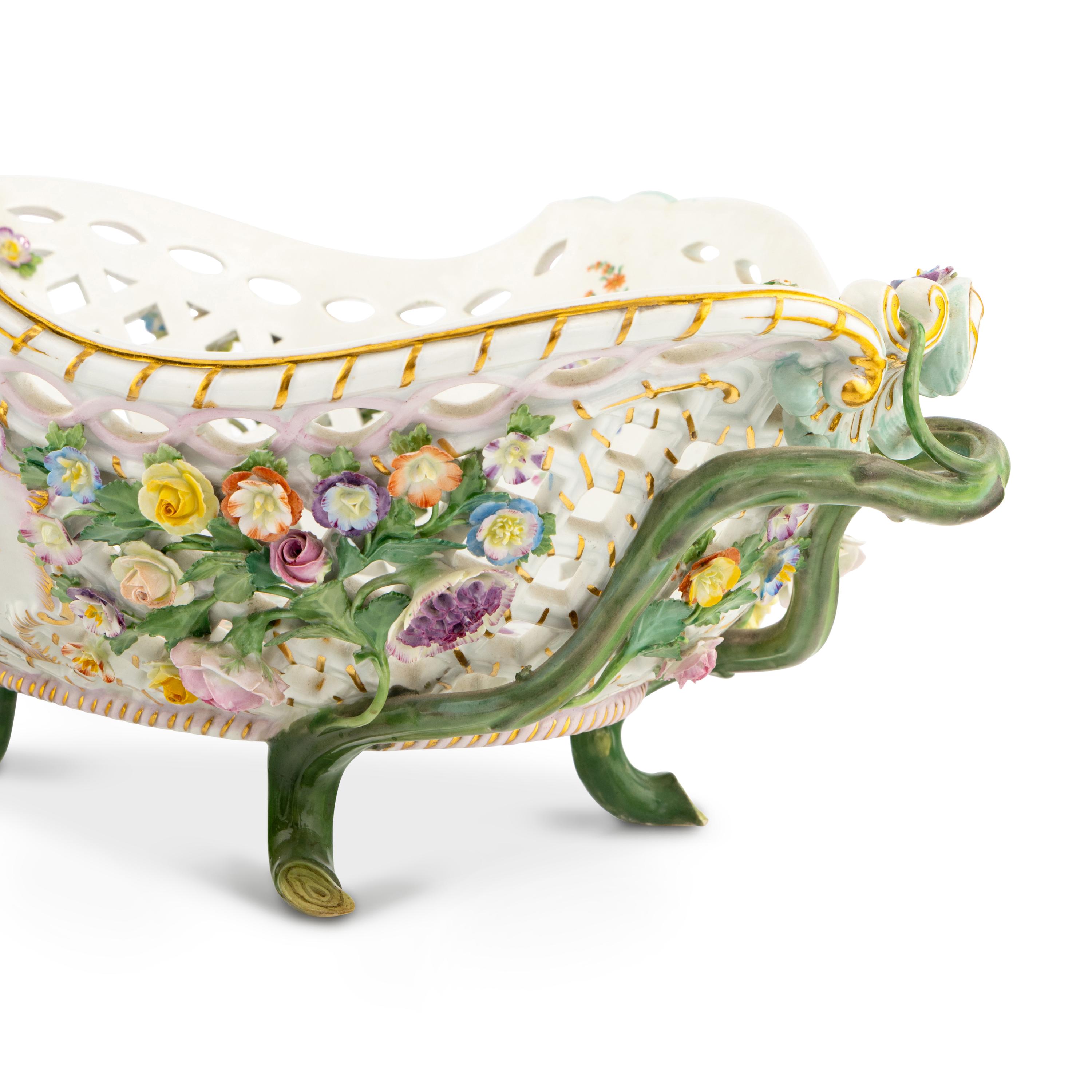 A Meissen Porcelain Three-Piece Basket Garniture