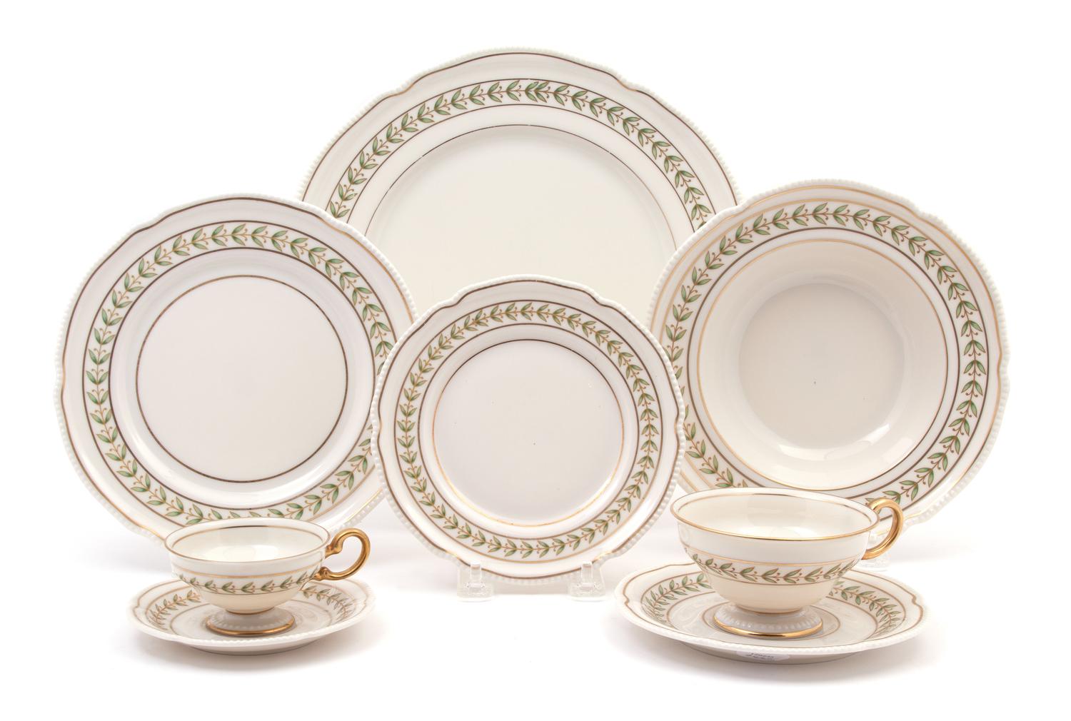 An American Porcelain Part Dinner Service — 20TH CENTURY