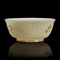 A Mughal-style embellished greyish jade small bowl 痕都斯坦风格灰玉嵌多宝小碗
