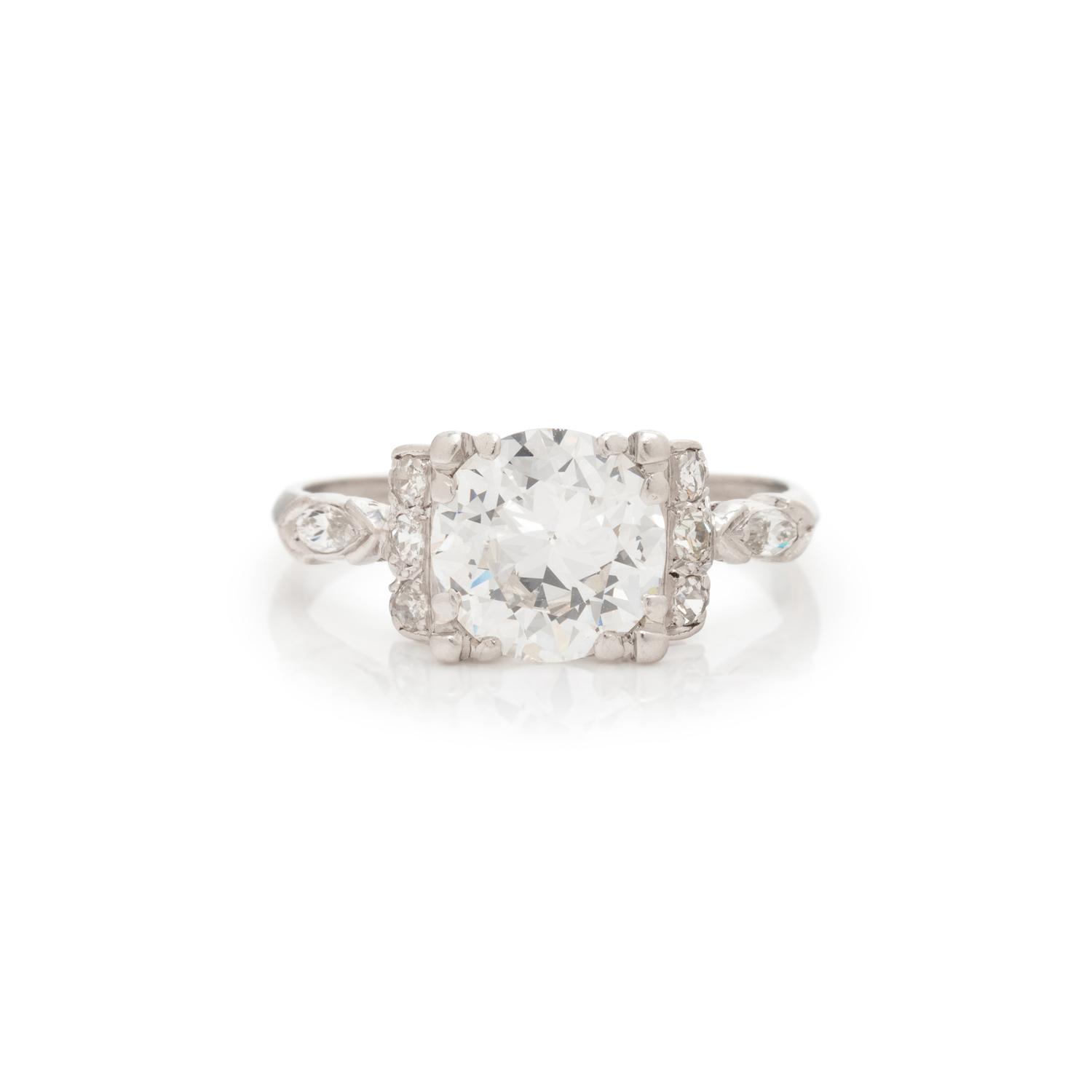 ANTIQUE, PLATINUM AND DIAMOND RING