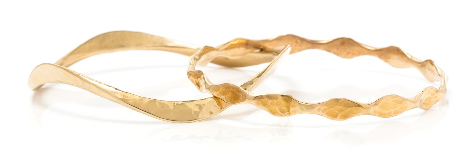 A Collection of 14 Karat Yellow Gold Bangle Bracelets, 19.20 dwts.