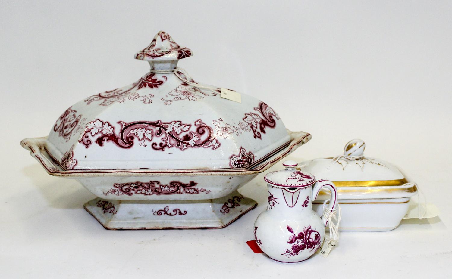 An English Purple Transfer-Printed Covered Entree Dish Length of entree dish 12 1/4 inches. — 19TH CENTURY