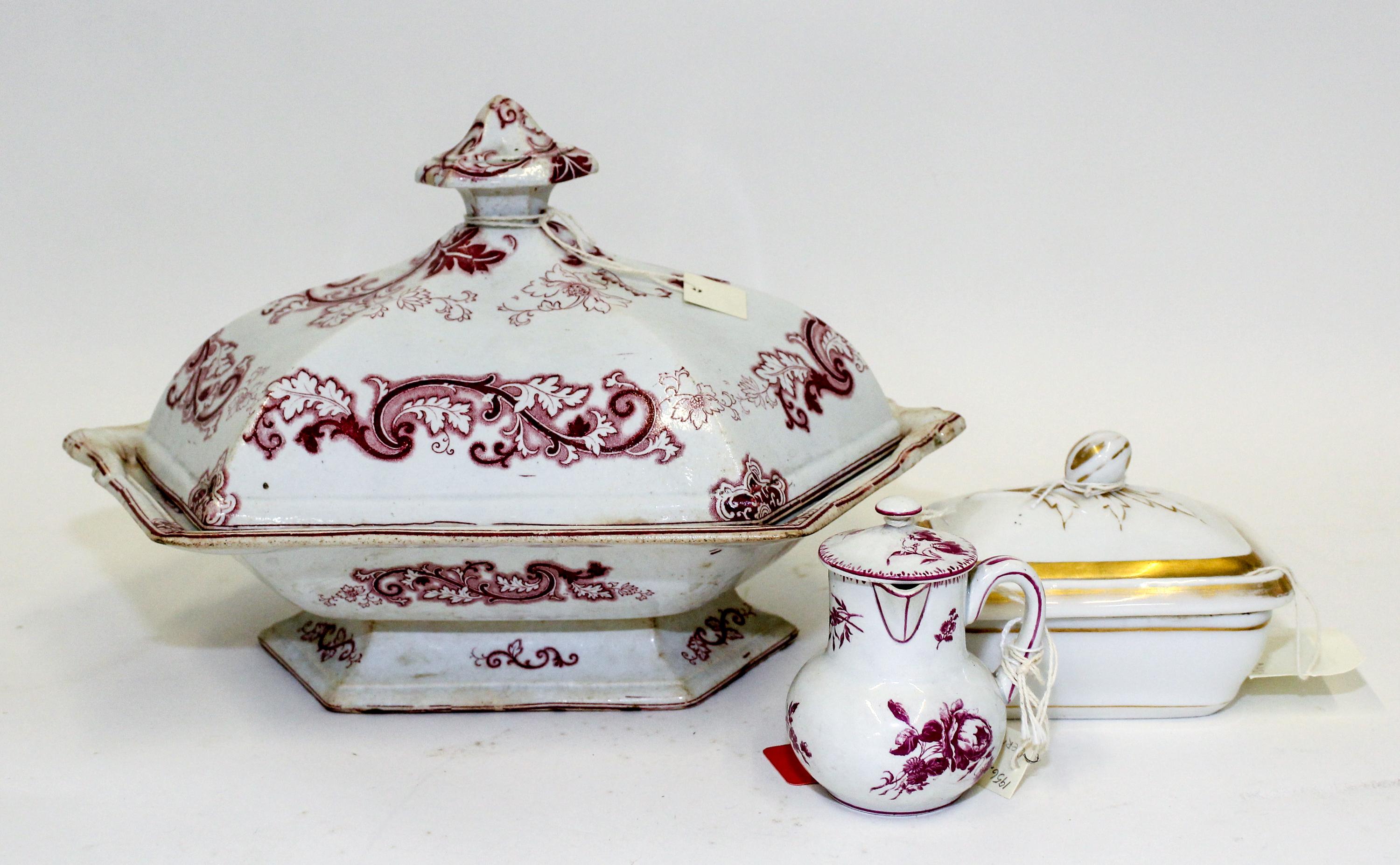An English Purple Transfer-Printed Covered Entree Dish Length of entree dish 12 1/4 inches. — 19TH CENTURY