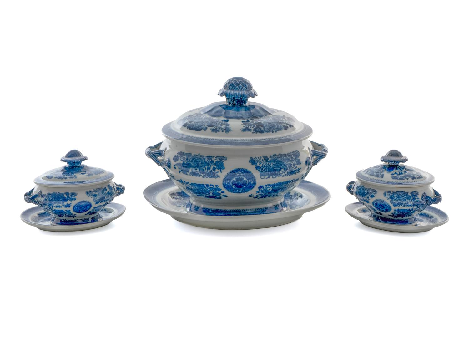 A Group of Chinese Export Blue and White Fitzhugh — 19TH CENTURY