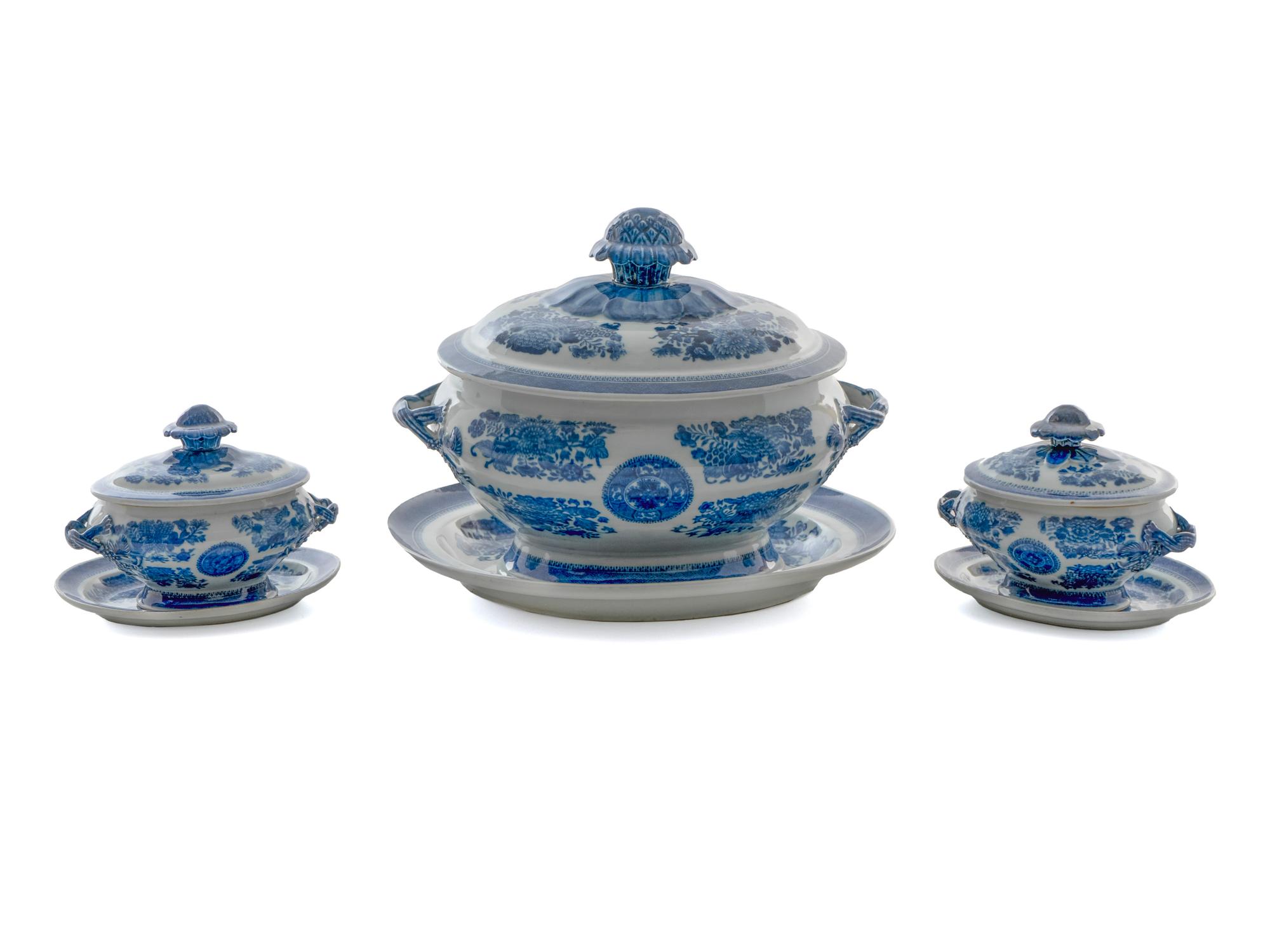 A Group of Chinese Export Blue and White Fitzhugh — 19TH CENTURY