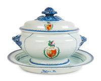 A Chinese Export Armorial Porcelain Tureen and Undertray — EARLY 19TH CENTURY