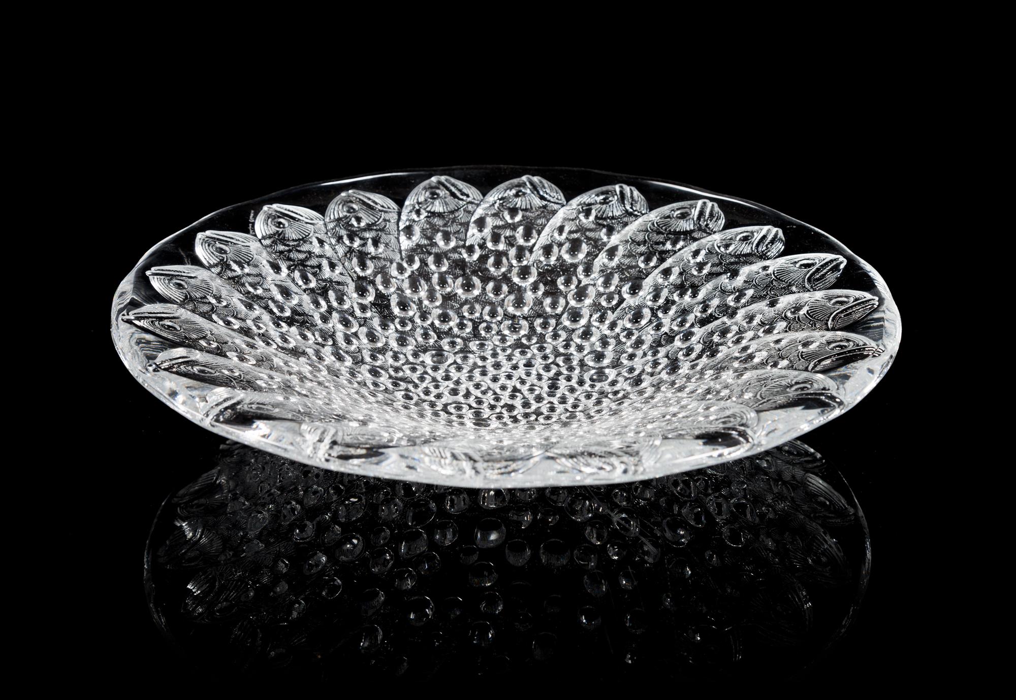 Lalique, a Roscoff pattern charger