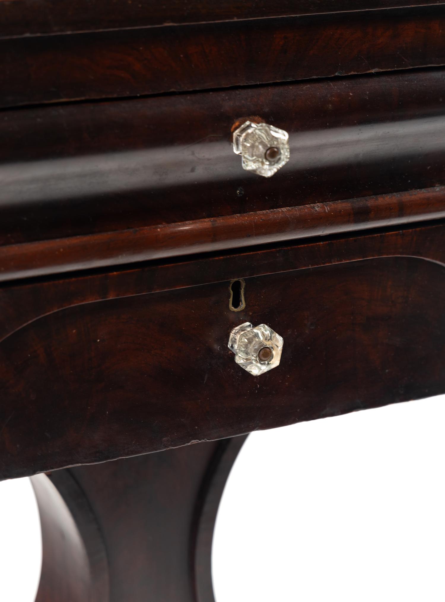 An American Classical Mahogany Bedroom Suite