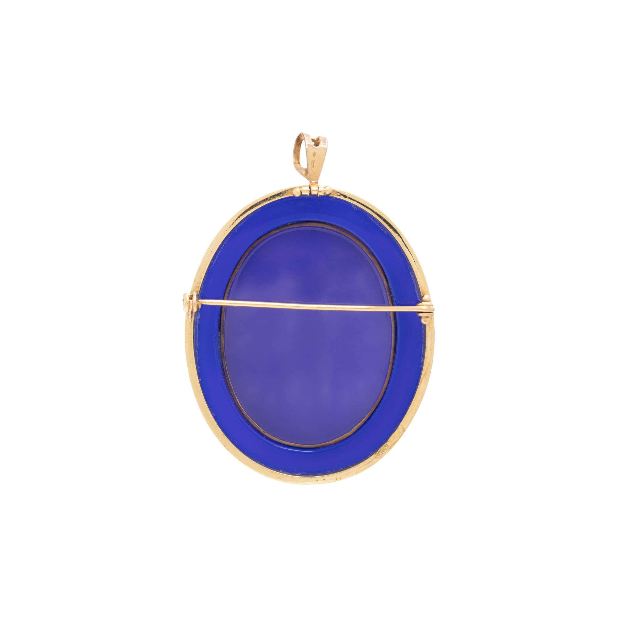 YELLOW GOLD AND BLUE AGATE CAMEO PENDANT/BROOCH