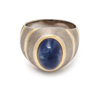 SAPPHIRE RING