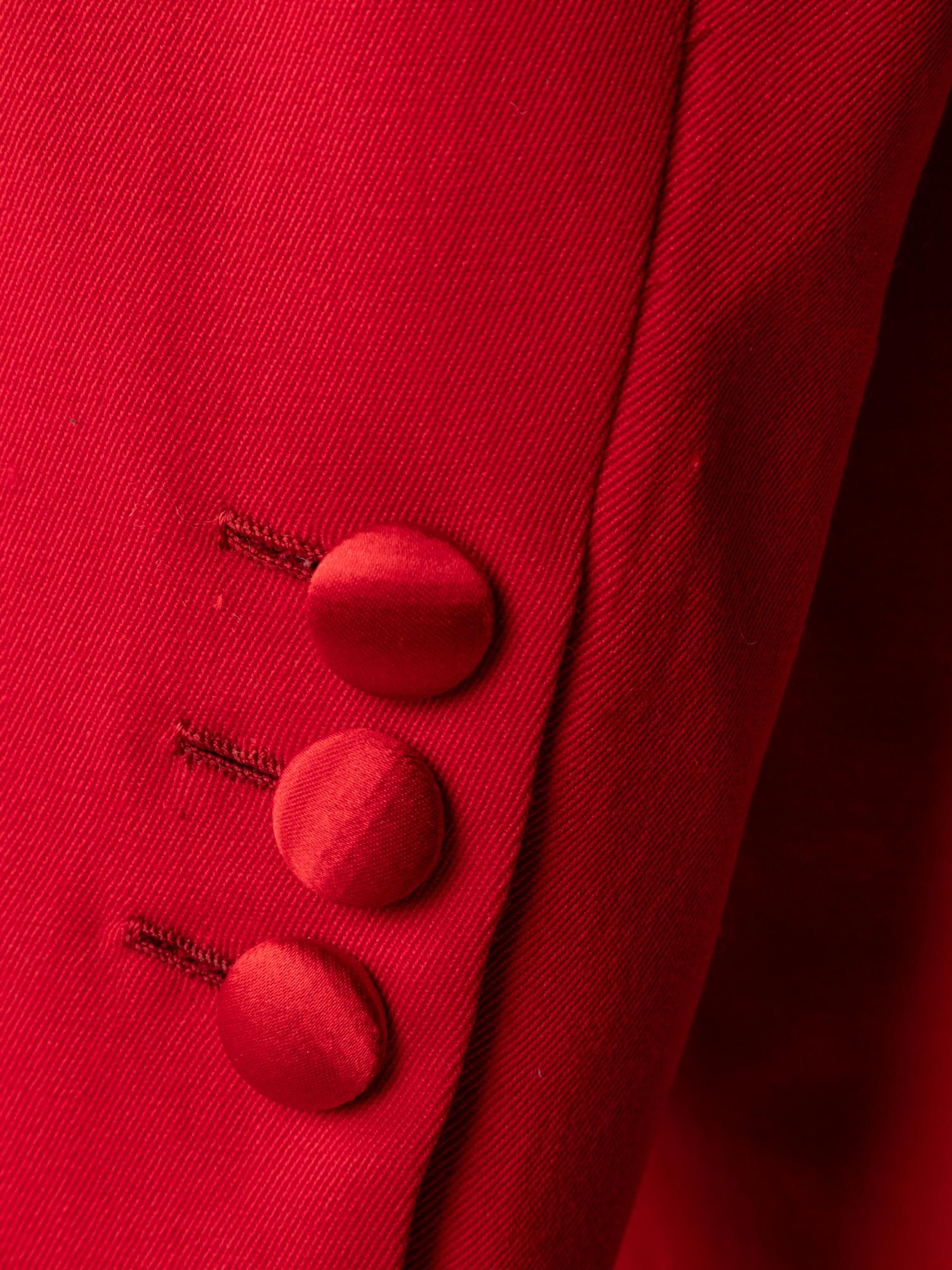 Costume Worn by Joel Grey in the Final Episode of Dallas , 1991