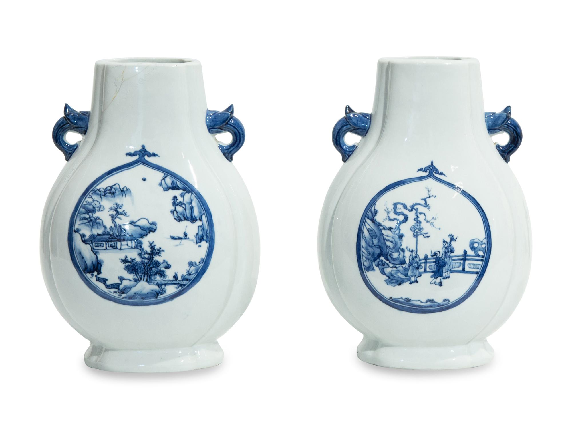 A Pair of Chinese Export Porcelain Vases