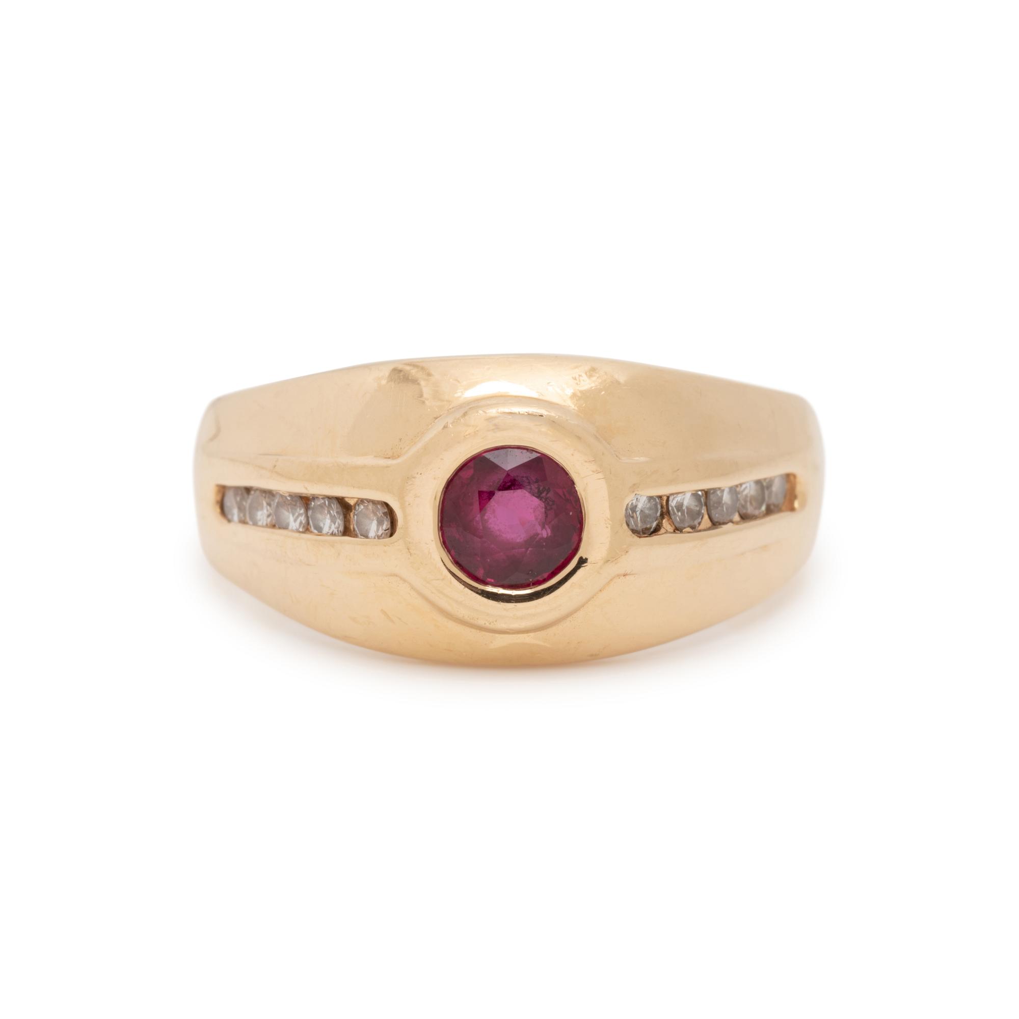 YELLOW GOLD, RUBY AND DIAMOND RING