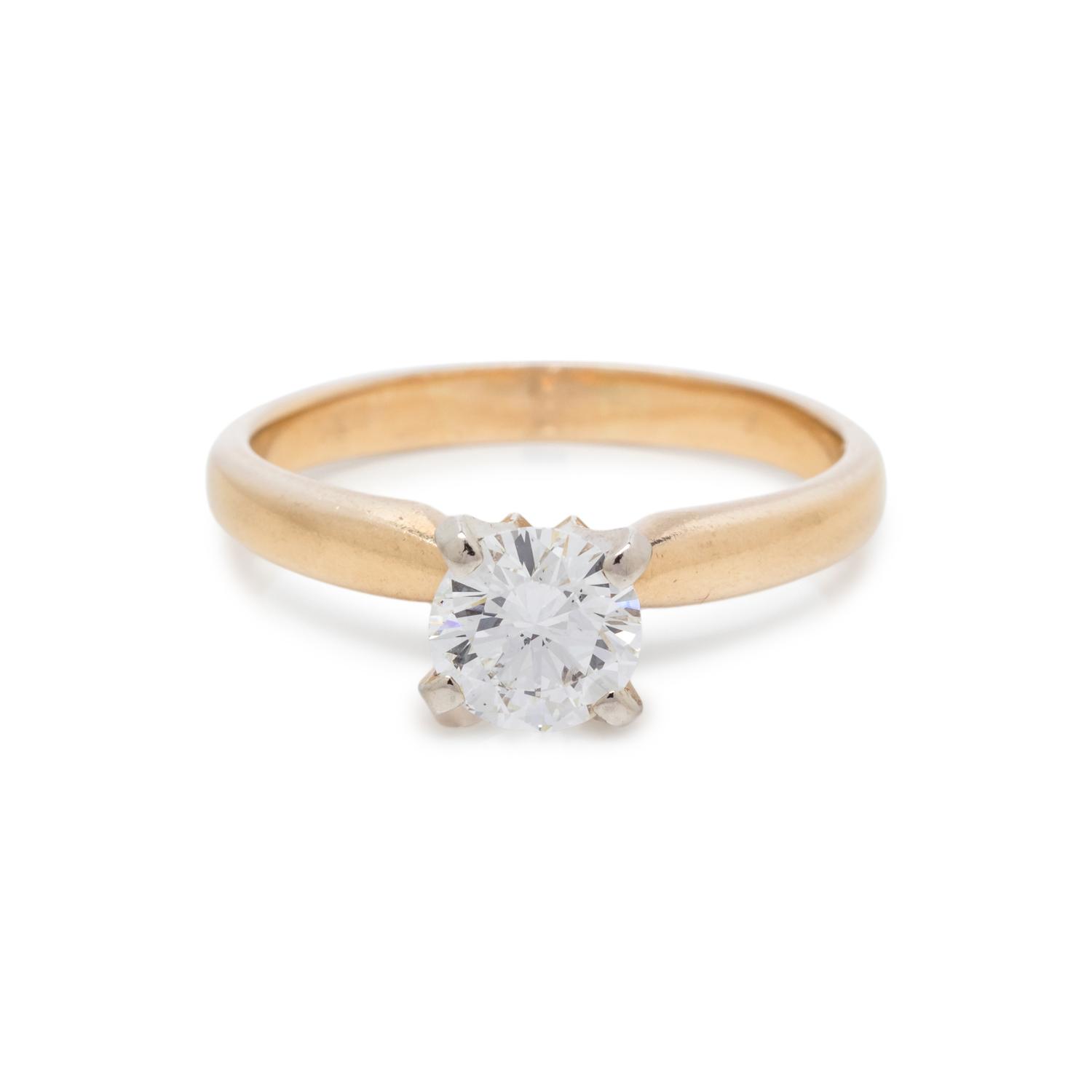 DIAMOND RING
