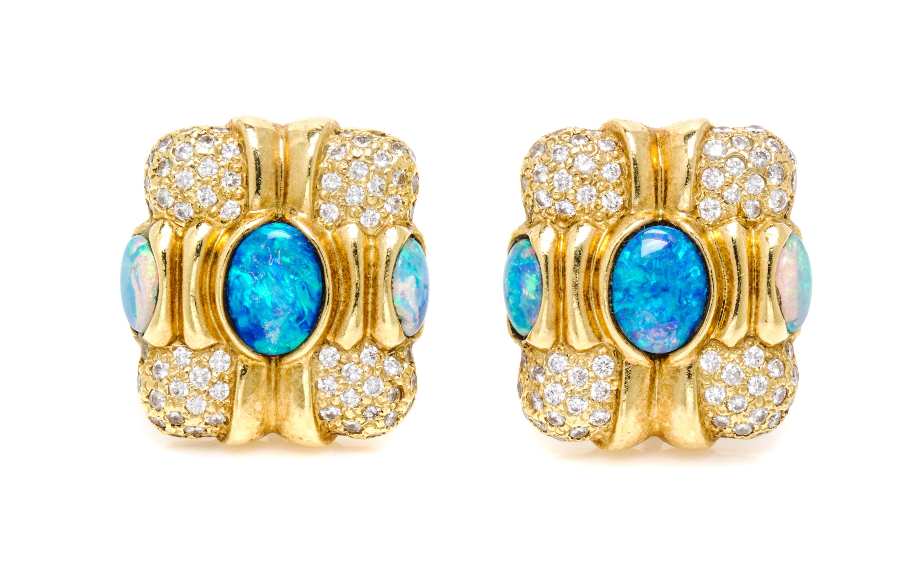 An 18 Karat Yellow Gold Diamond and Opal Demi Parure, 99.90 dwts.