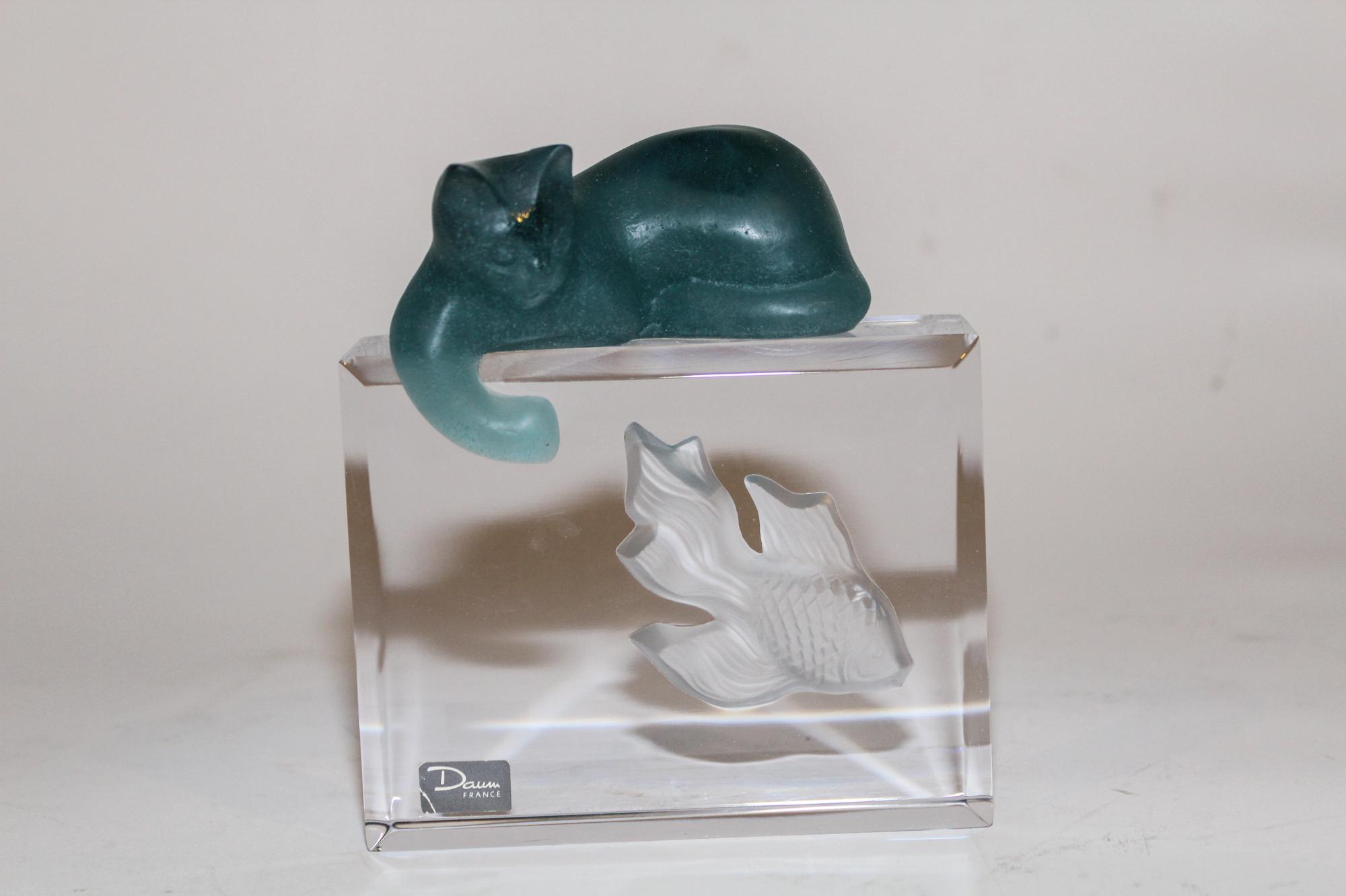 A Daum Pate de Verre Figural Group Width 5 inches. — SECOND HALF 20TH CENTURY