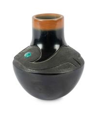 Blackware Pottery Jar with Sienna Rim