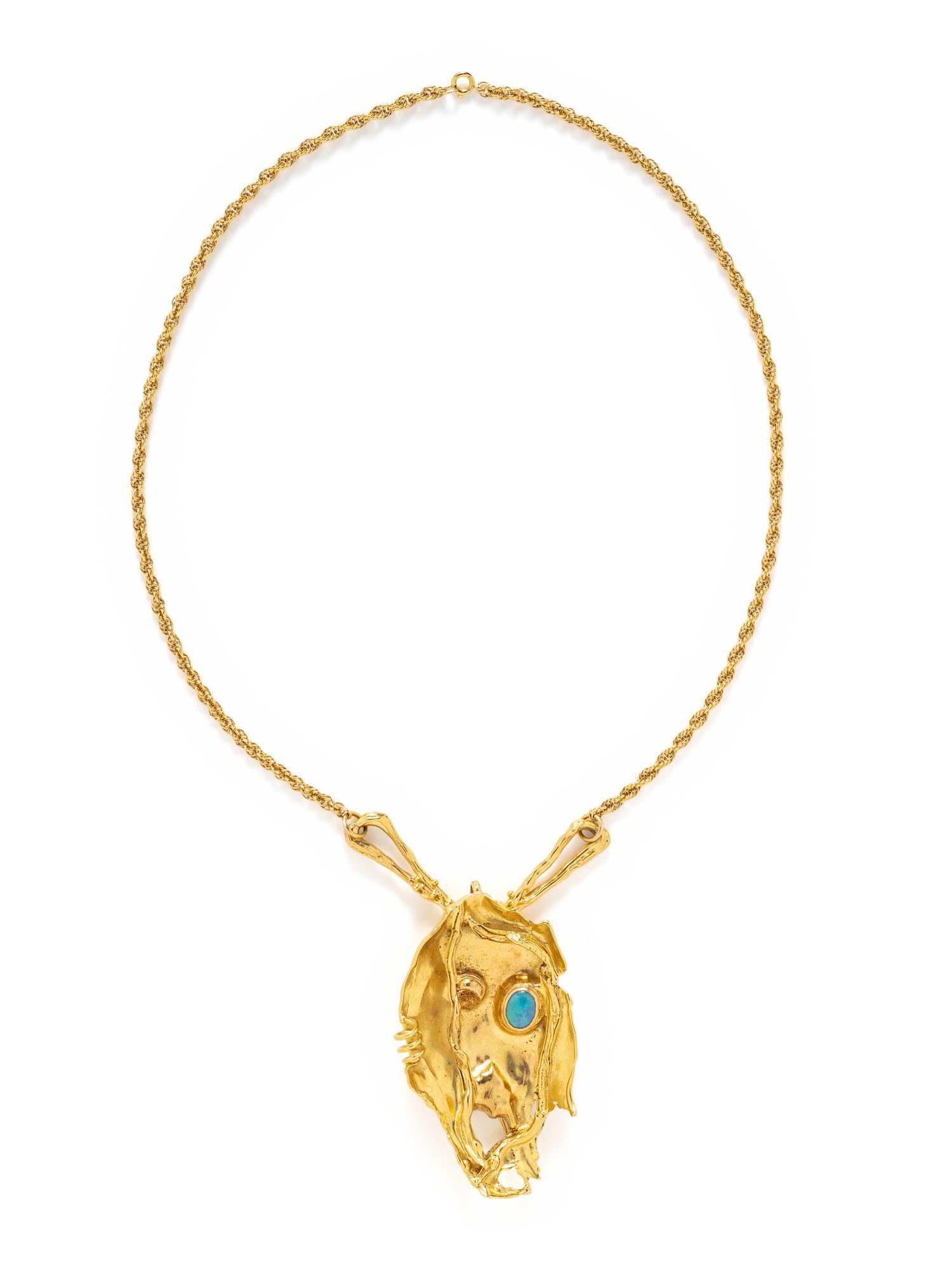 YELLOW GOLD AND OPAL NECKLACE