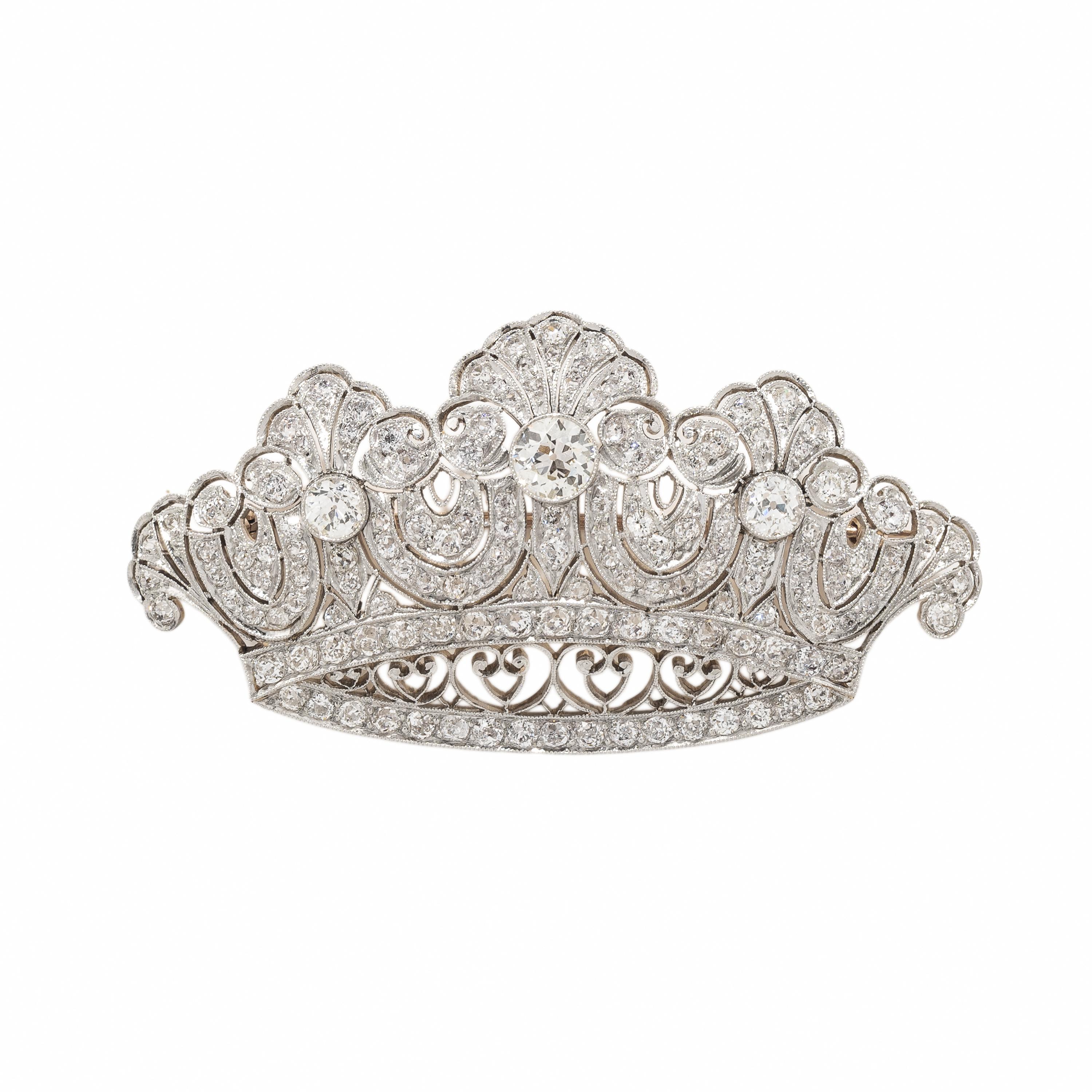 DIAMOND AND PLATINUM-TOPPED GOLD CROWN BROOCH