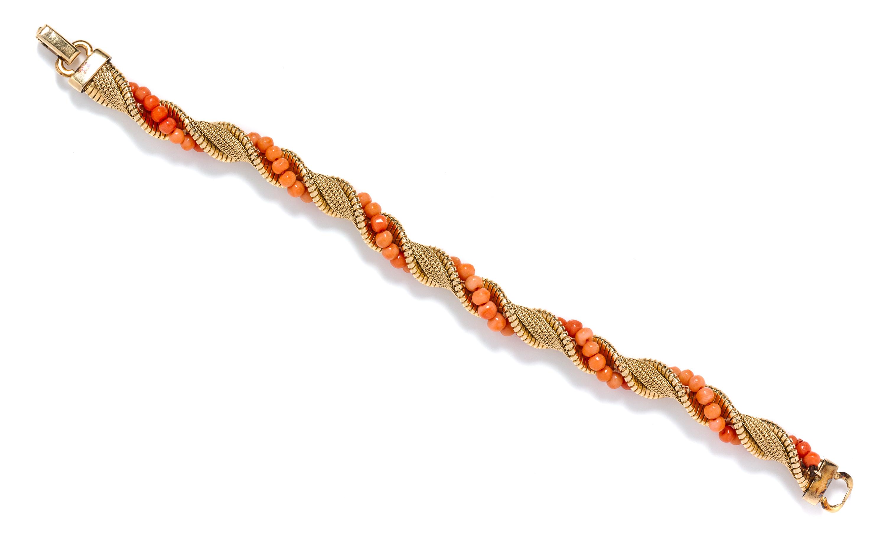 A Yellow Gold and Coral Bracelet, 16.60 dwts.