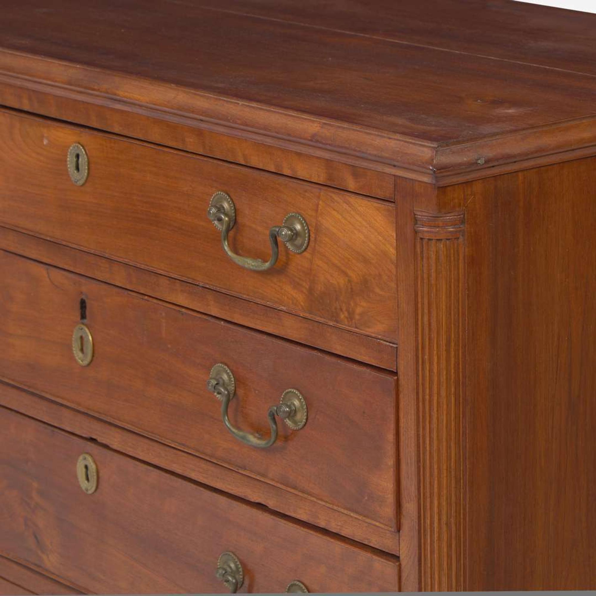 A Chippendale walnut chest of drawers Probably Philadelphia, PA, circa 1770