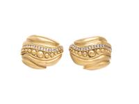 YELLOW GOLD AND DIAMOND EARCLIPS