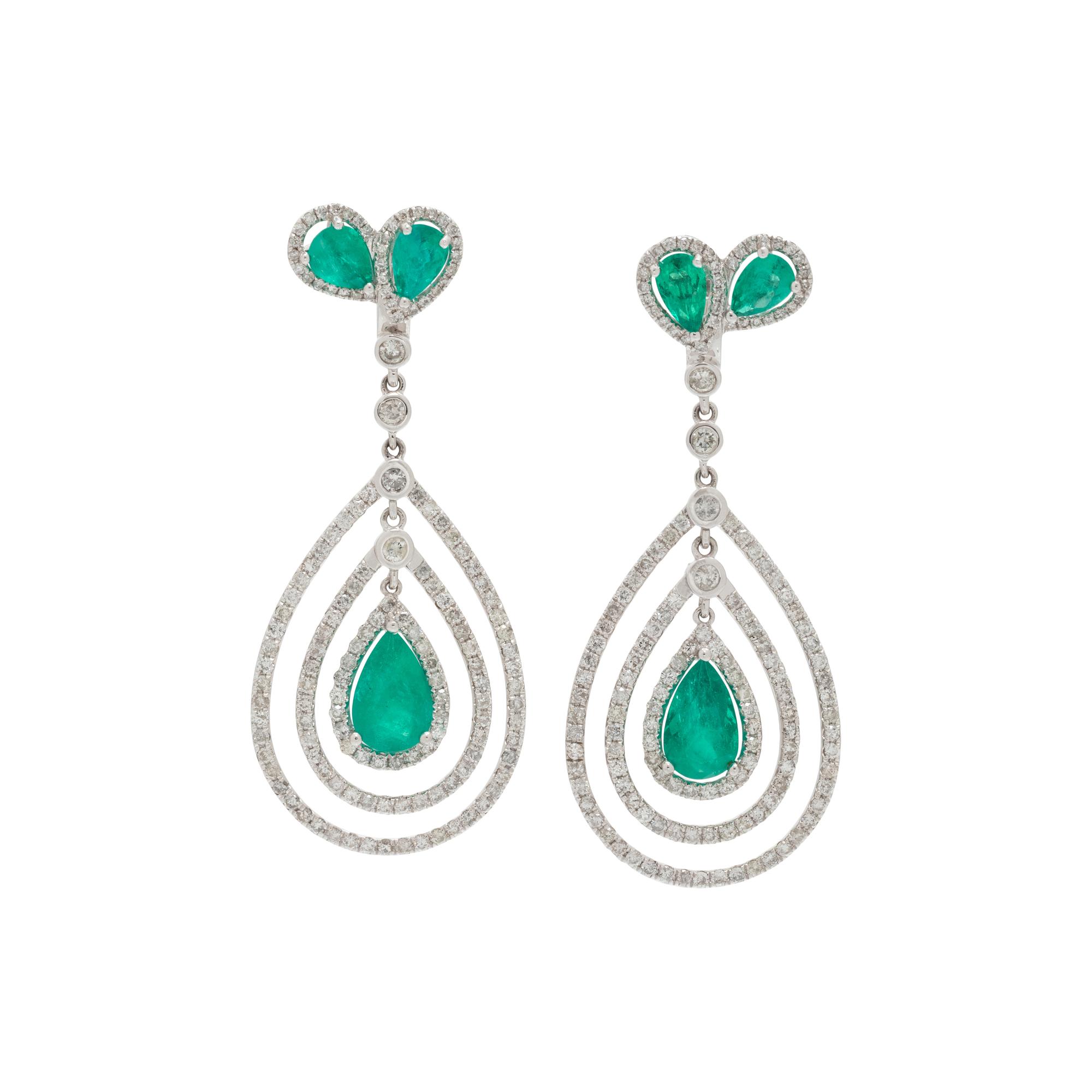 EMERALD AND DIAMOND EARRINGS