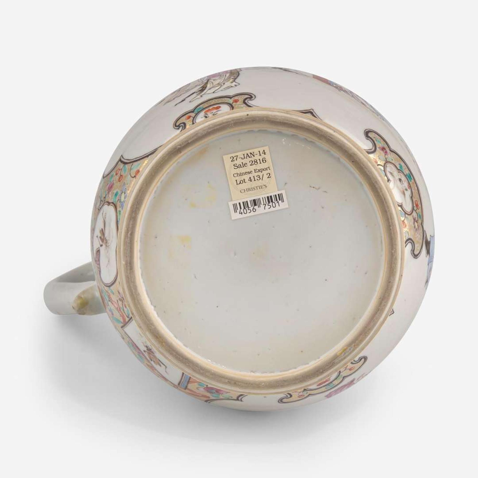 A large Chinese export famille-rose decorated porcelain jug and cover 粉彩出口瓷大盖壶 Qing dynasty, mid 18th century ? ??????