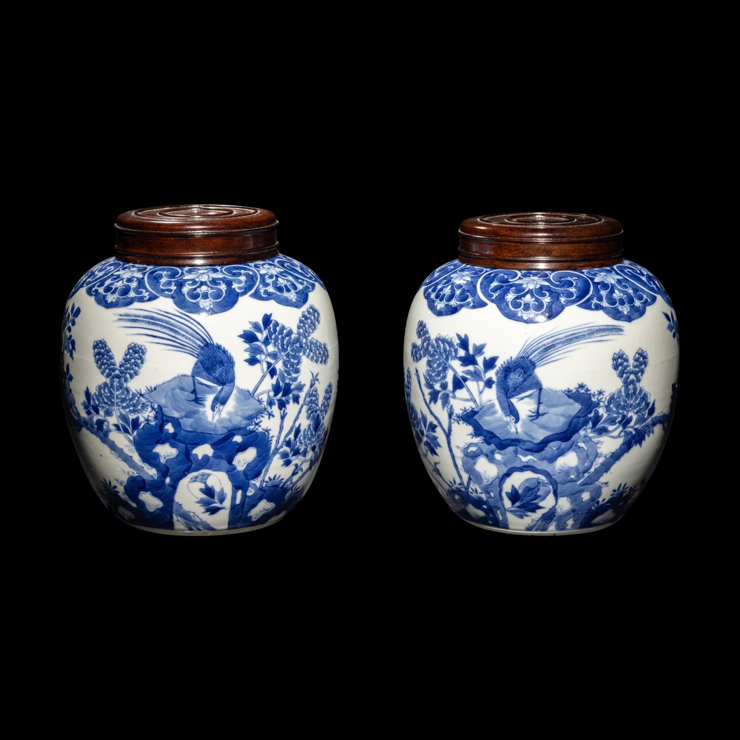 A Pair of Chinese Blue and White Porcelain 'Peonies and Pheasant' Ginger Jars, Guangxu Period 清光緒 青花牡丹錦鷄圖蓋罐一對