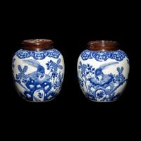 A Pair of Chinese Blue and White Porcelain 'Peonies and Pheasant' Ginger Jars, Guangxu Period 清光緒 青花牡丹錦鷄圖蓋罐一對