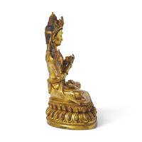 A Sino-Tibetan Gilt Bronze Figure of Avalokiteshvara, 19th/20th Century 十九/二十世紀 藏傳 銅 鎏金菩薩
