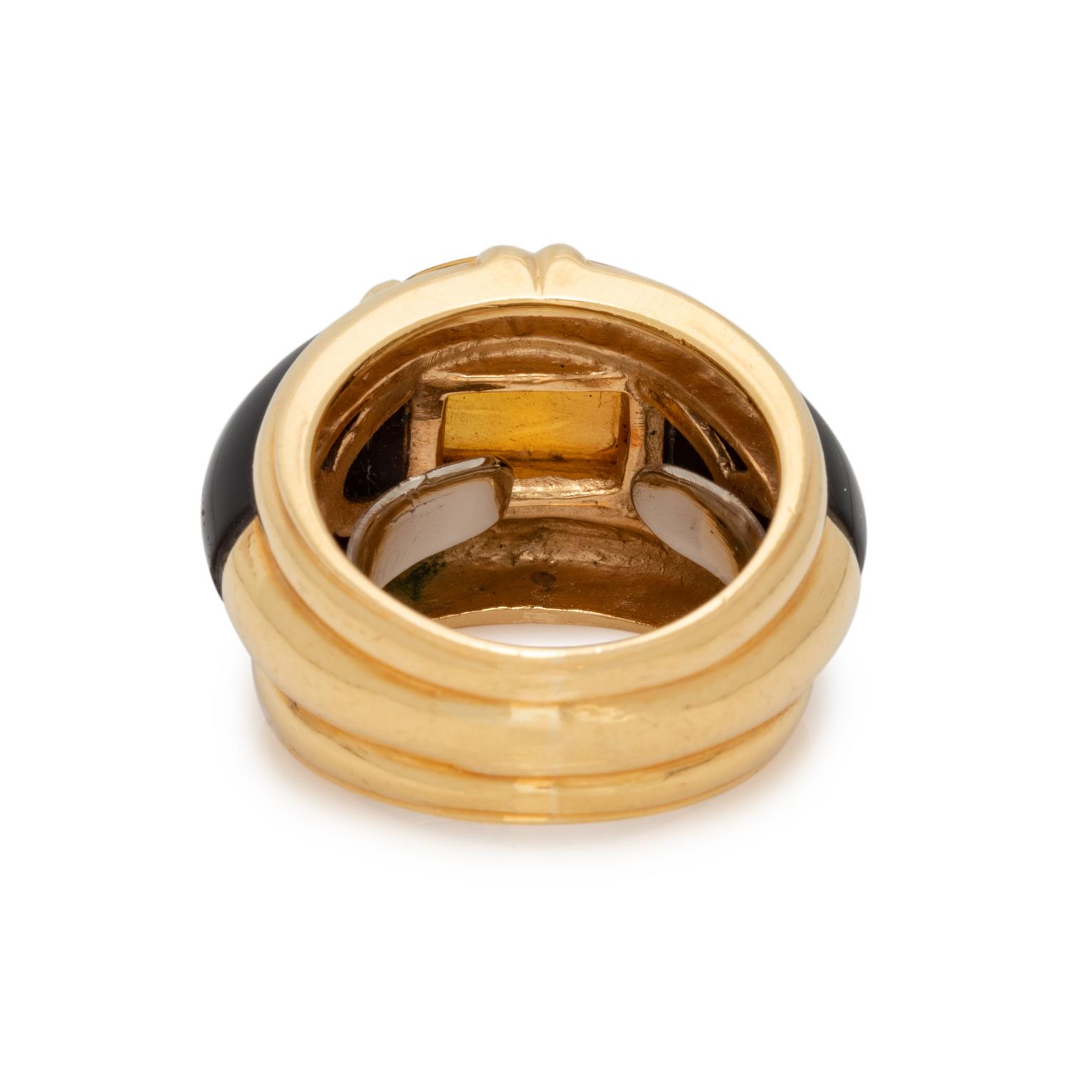 YELLOW GOLD, CITRINE AND ONYX RING