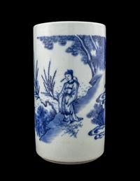 A Chinese Blue and White Porcelain Brushpot, Bitong